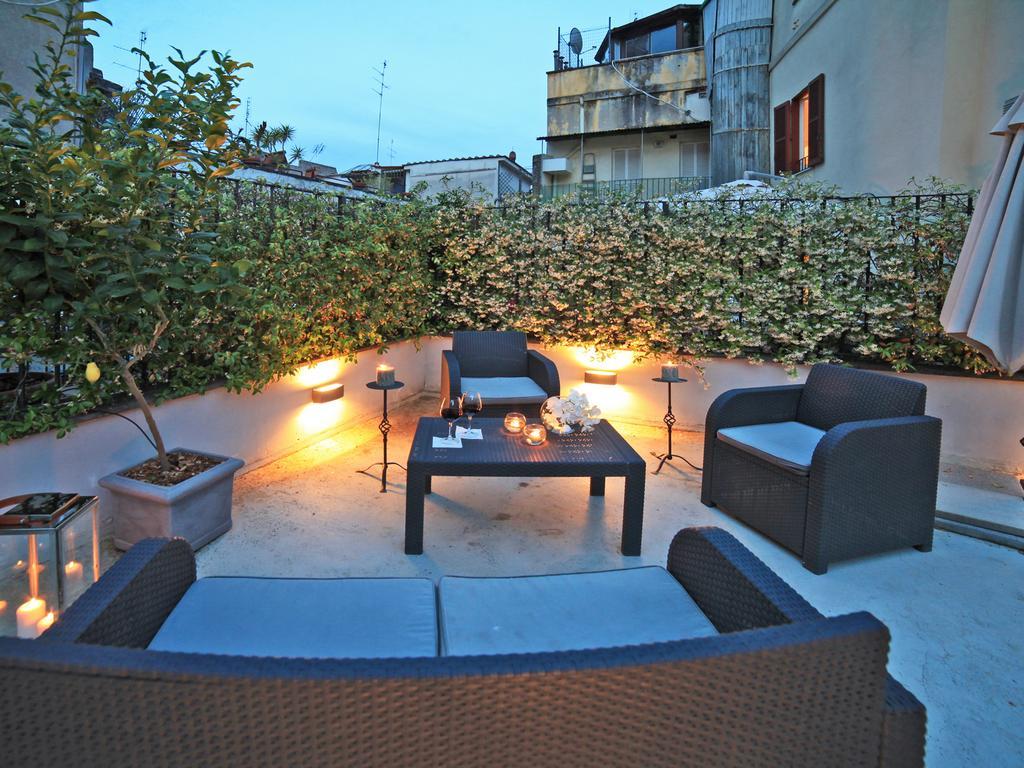 Nostromondo Ciancaleoni Palace מראה חיצוני תמונה